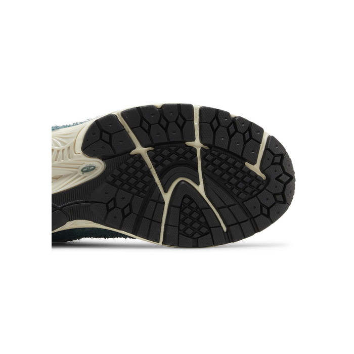 New Balance 2002R 'New Spruce Magnet'