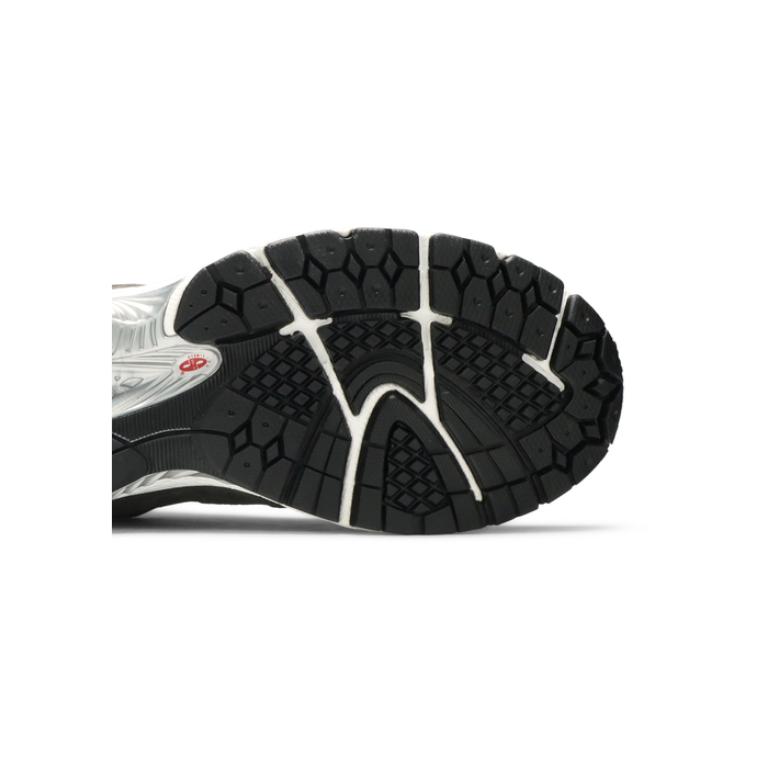 New Balance 2002R OG 'Dark Grey'