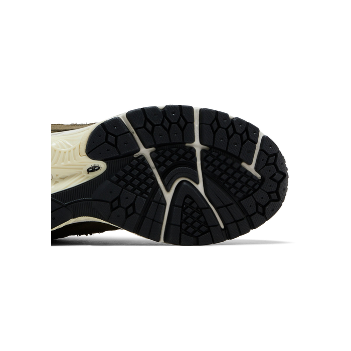 New Balance 2002R 'Dark Moss'