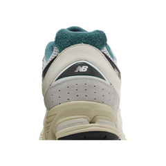 New Balance 2002R 'Pouch - Vintage Teal'