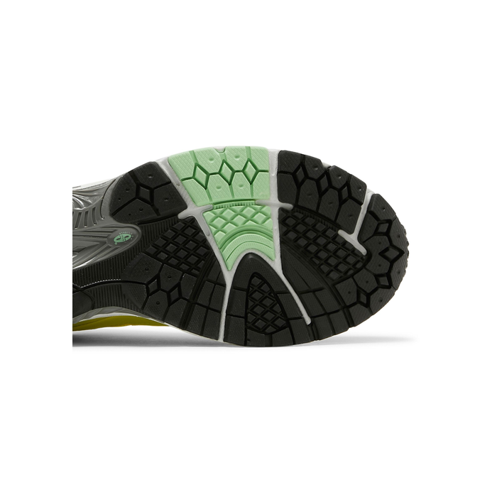 New Balance 2002R 'Sulpher Yellow'