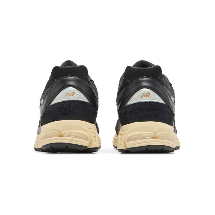 New Balance 2002R 'Leather Pack - Vintage Black'