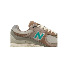 New Balance atmos x 2002R 'Oasis'