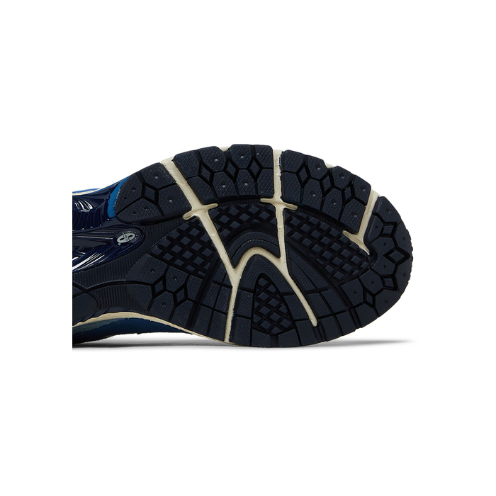 New Balance Shoe Palace x 2002R 'Volcanic Rocks Pack - Vapors'