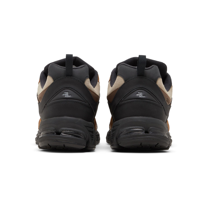 New Balance The Basement x 2002R 'Earth Brown'