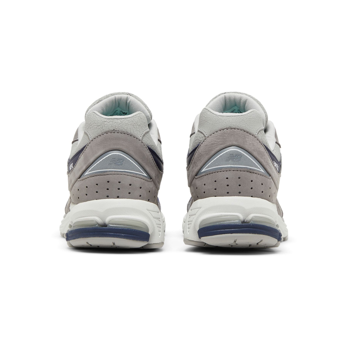 New Balance thisisneverthat x 2002R 'The 2022 Downtown Run'