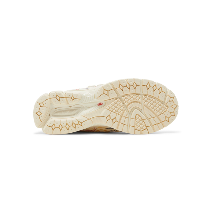 New Balance Bryant Giles x 2002R Mule 'The Artist’s Shoe'