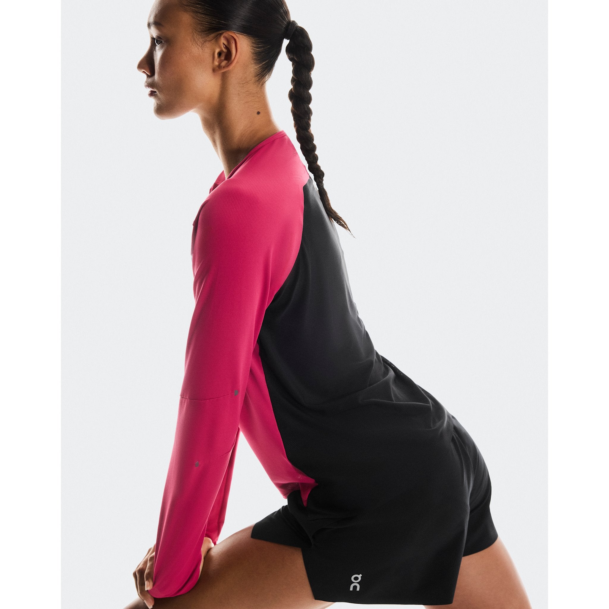 On Performance Long-T Grenadine | Black
