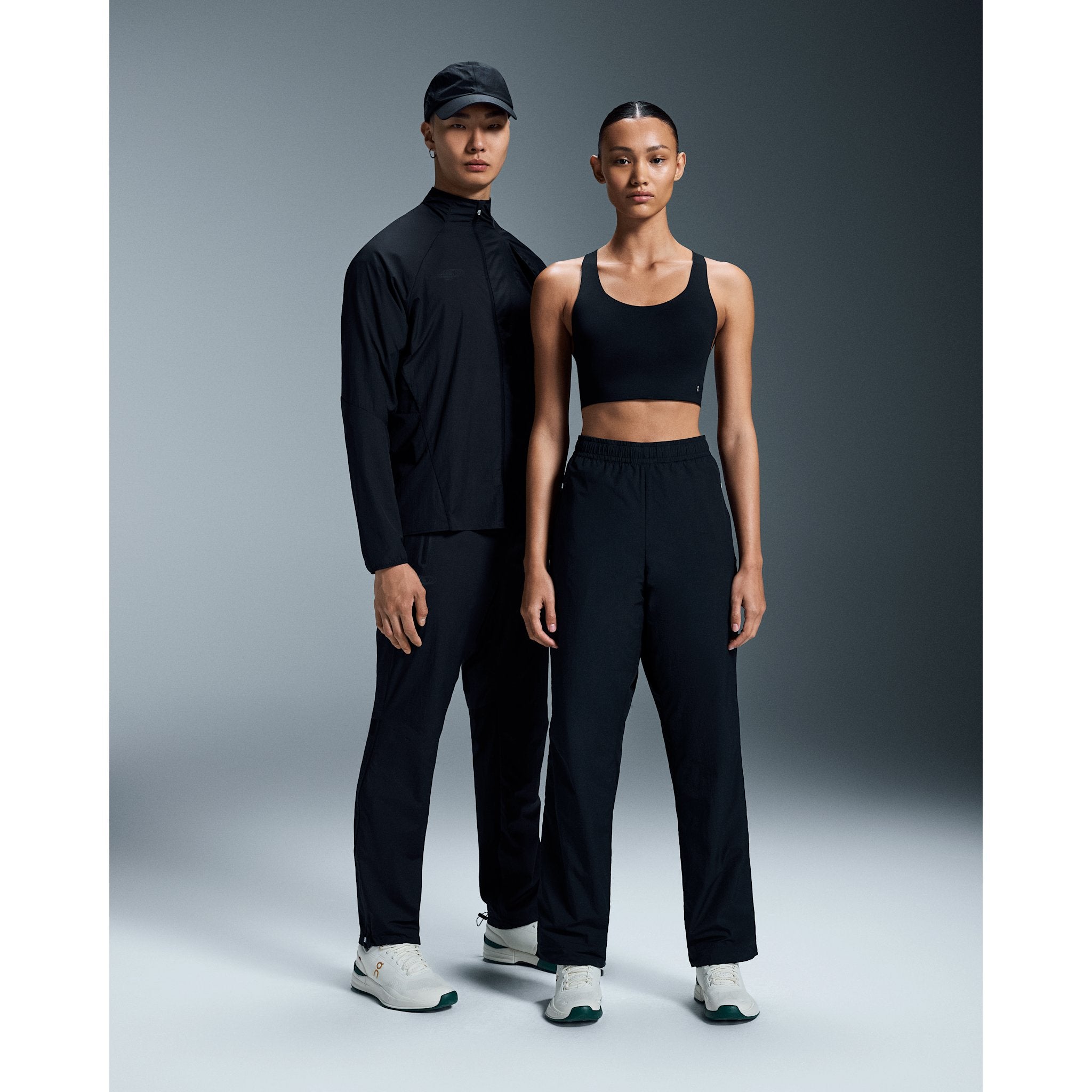 On Track Pants Beams Black