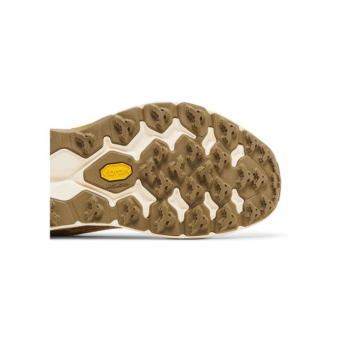 Hoka Speedgoat 5 'Vanilla Wheat'
