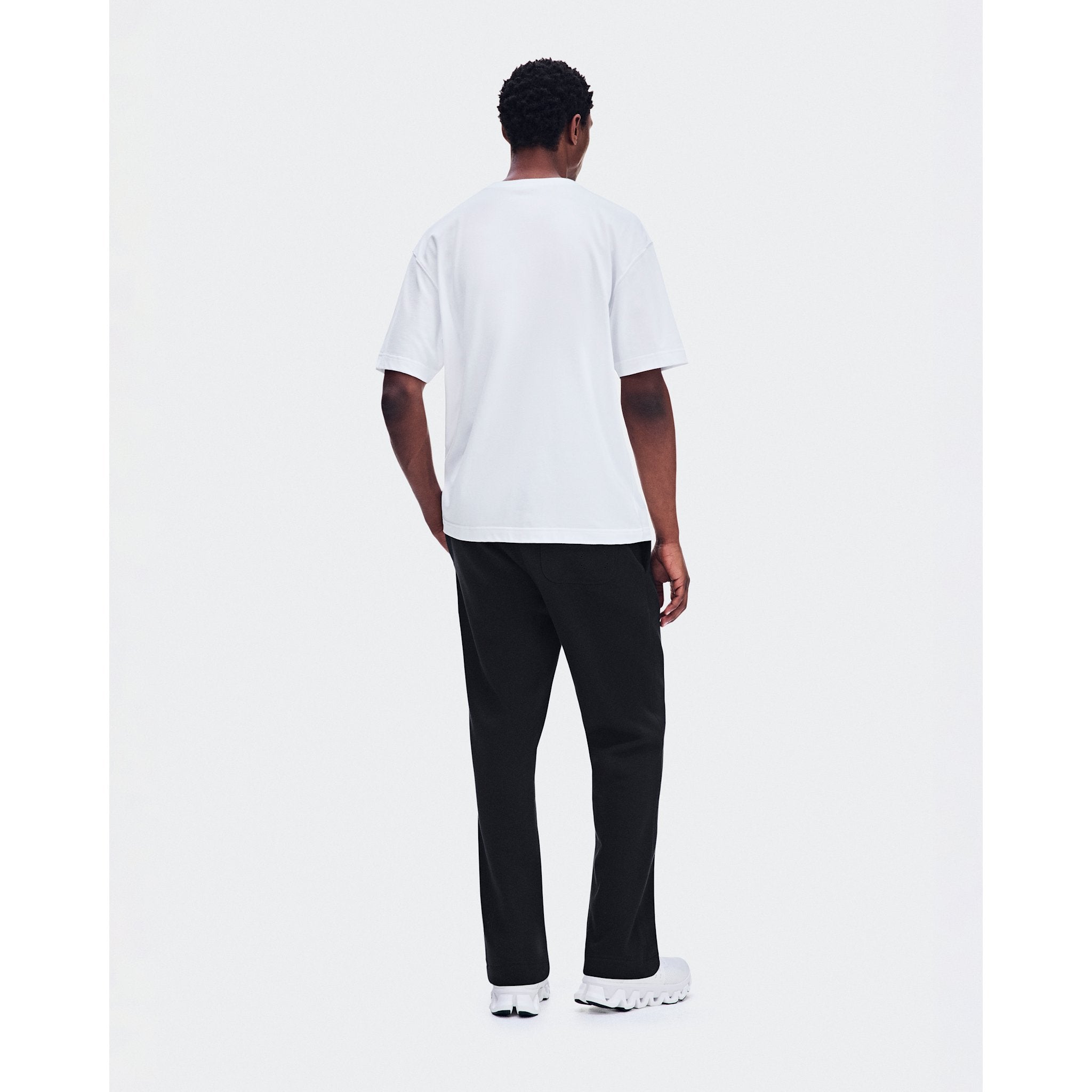 On Club-T Swing White