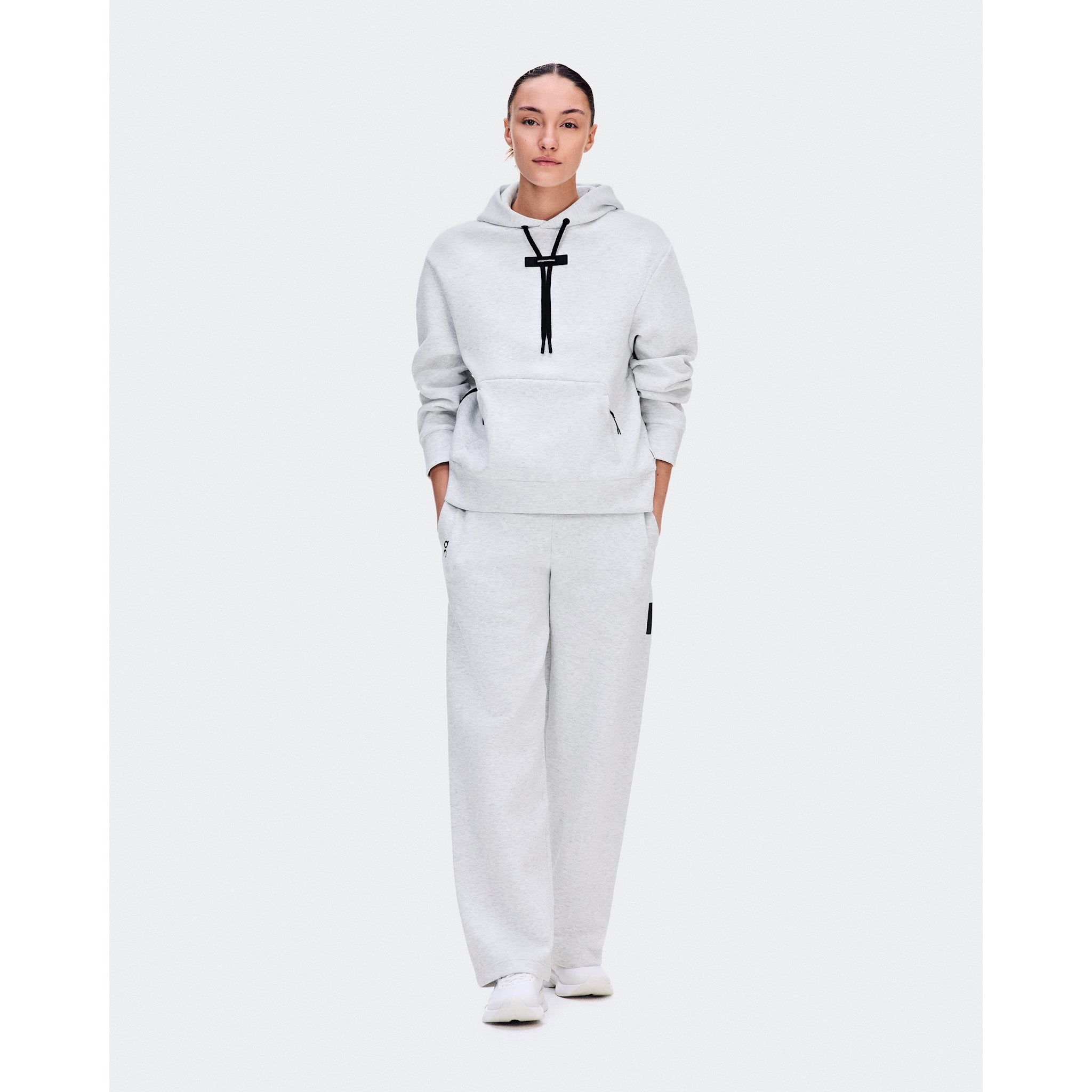 On Focus Tech Hoodie Crater