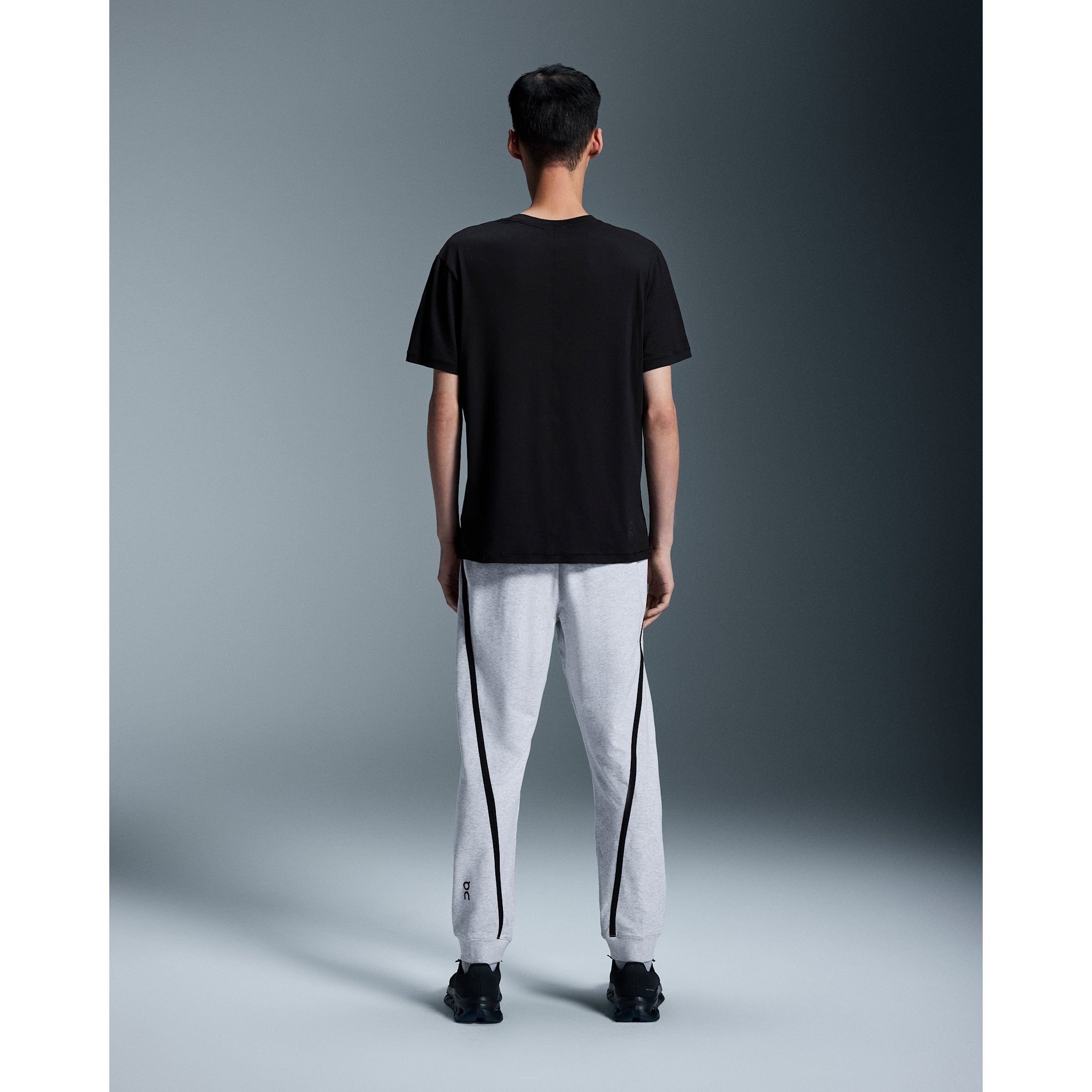 On Studio Joggers Crater