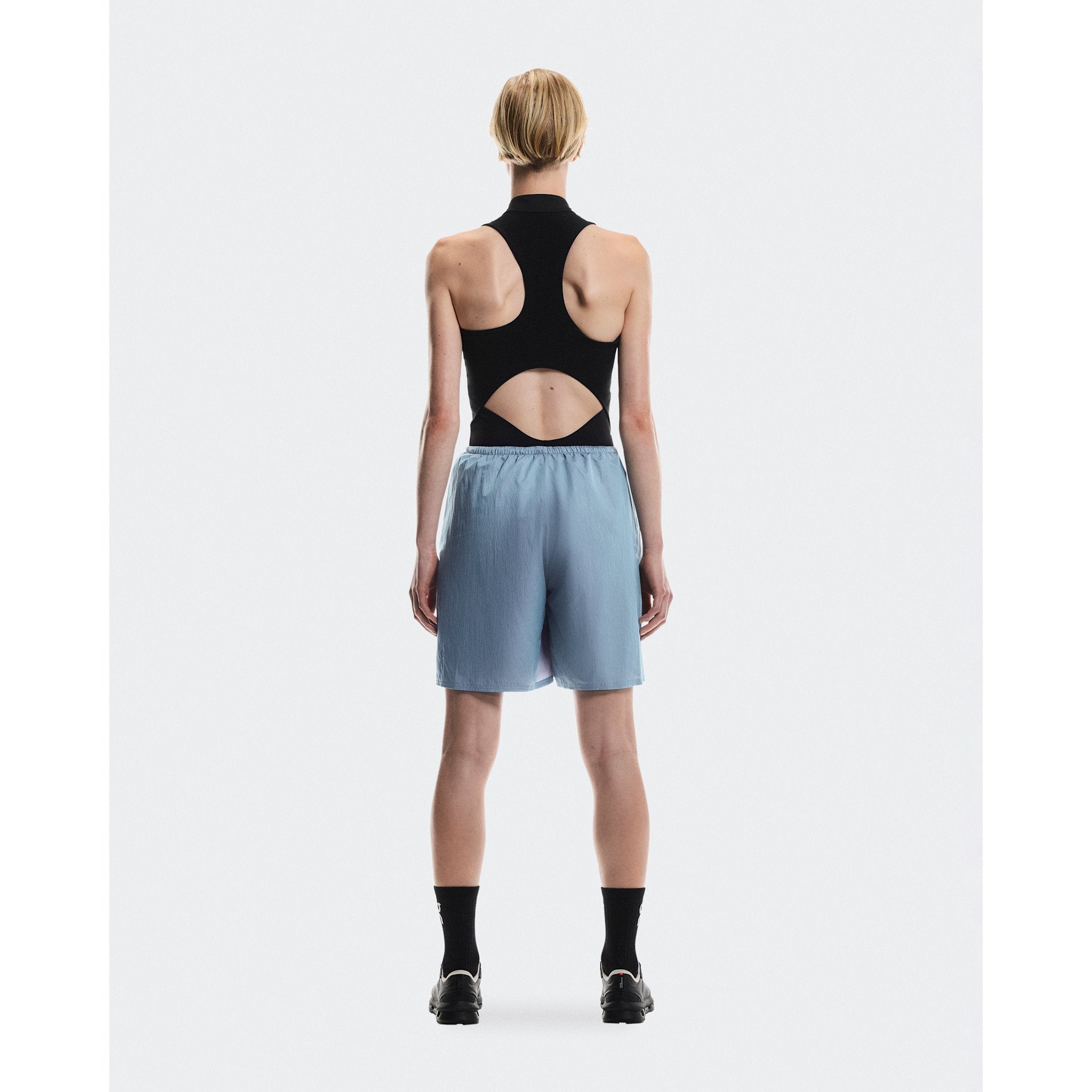 On Track Shorts Arctic | Pink