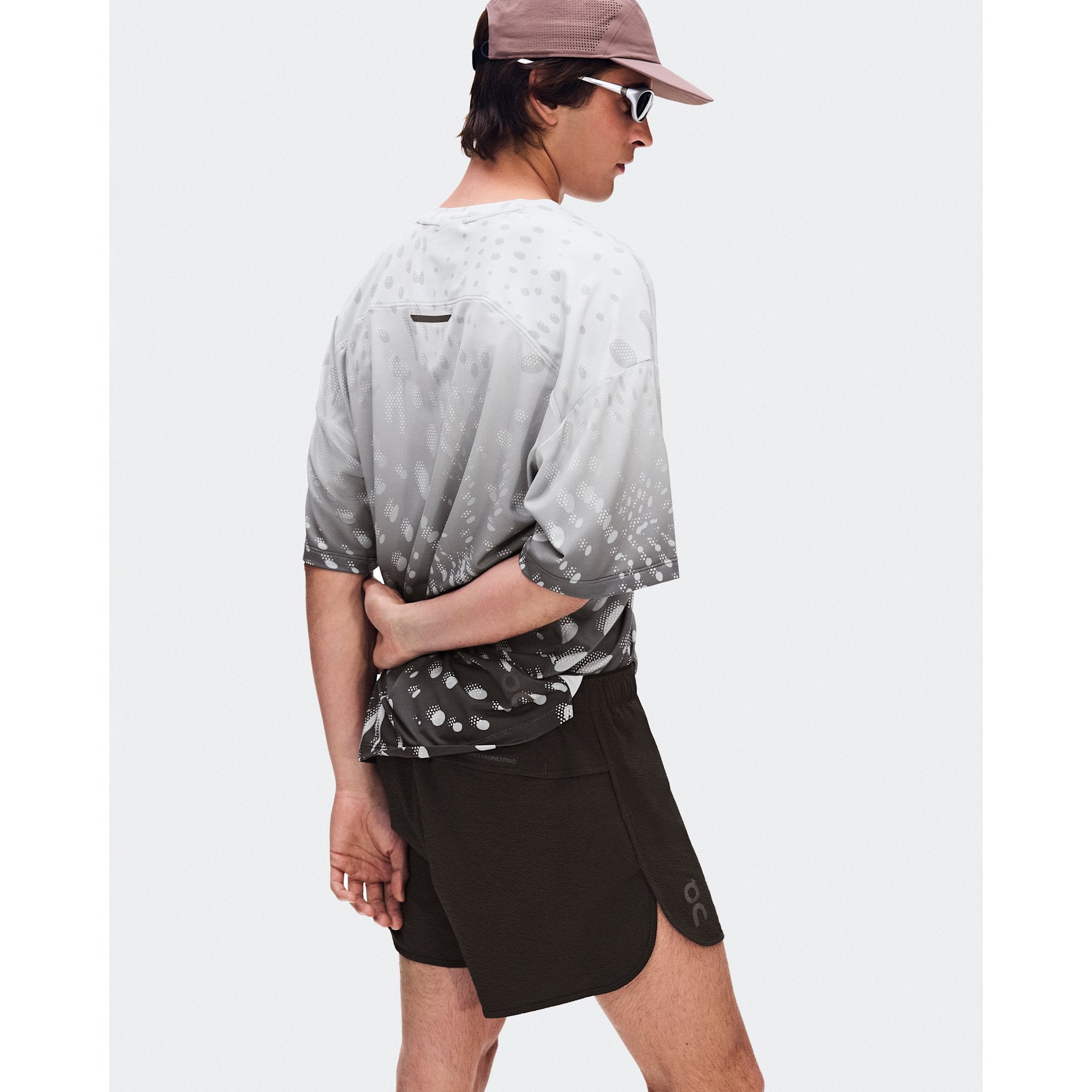 On Performance Volt Shorts Espresso