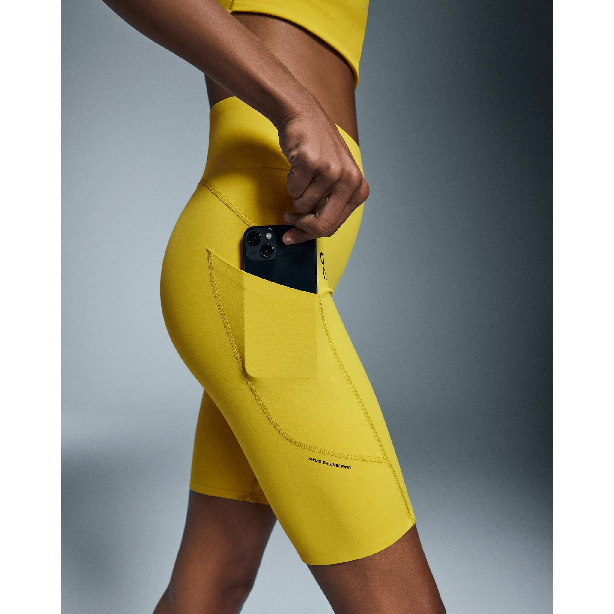 On Movement Tights Short Gecko