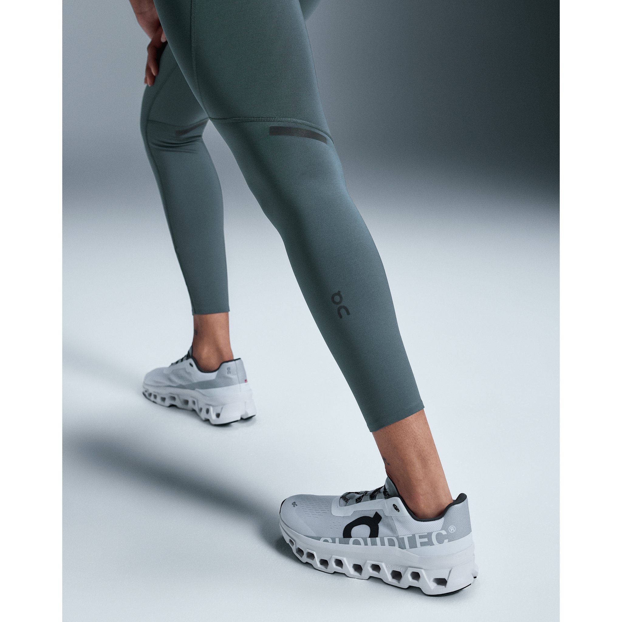 On Performance Winter Tights Stone