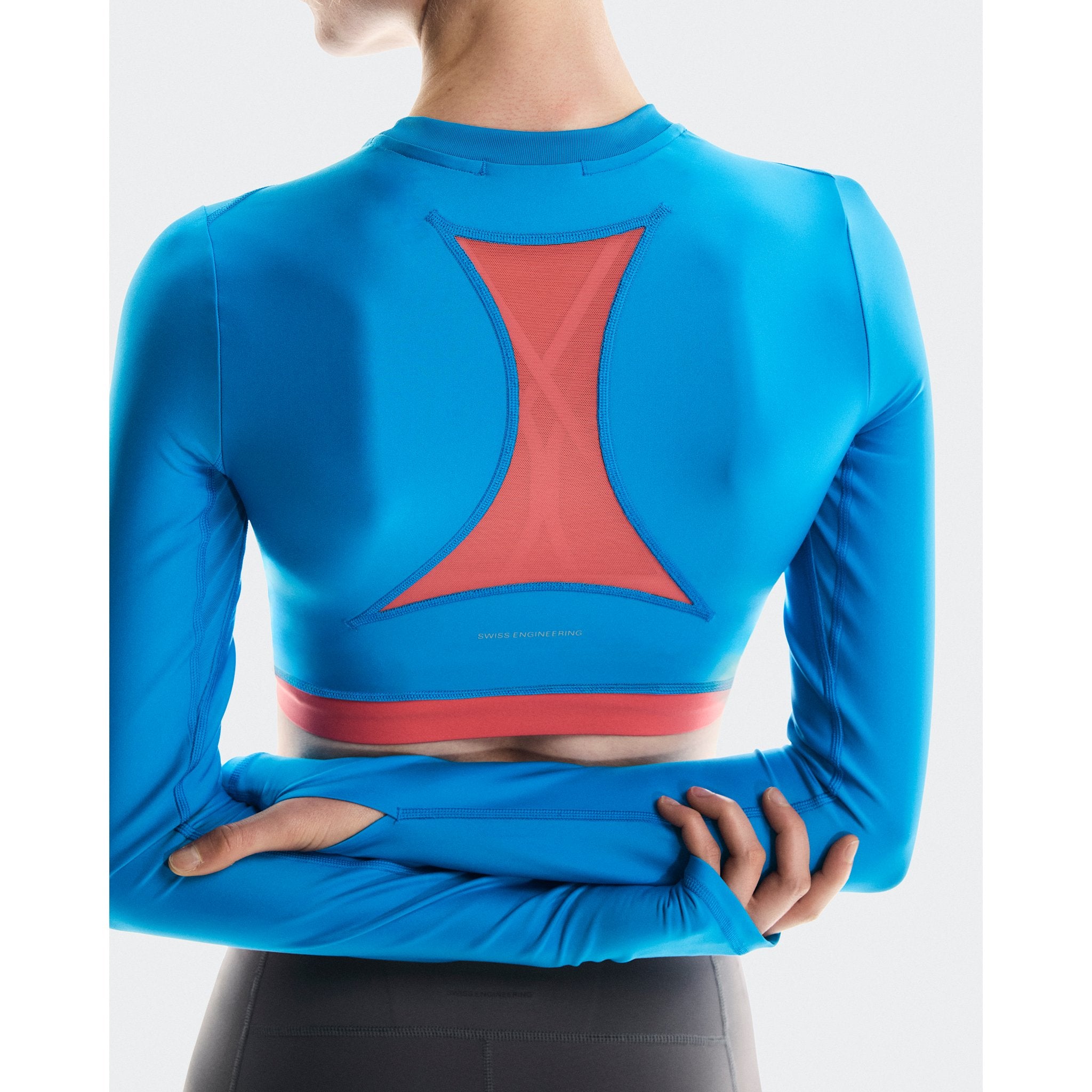 On Train Long Sleeve Crop Malibu