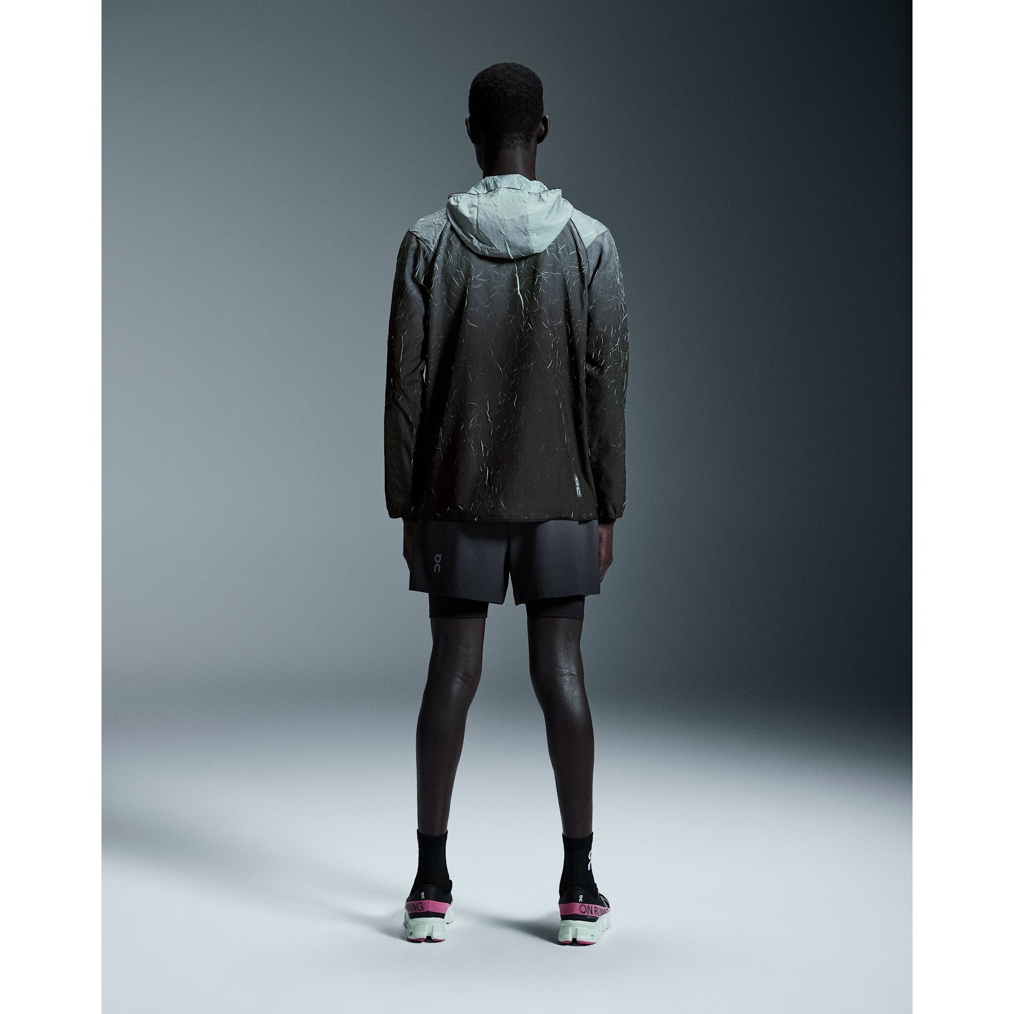 On Pace Run Jacket Black | Lima