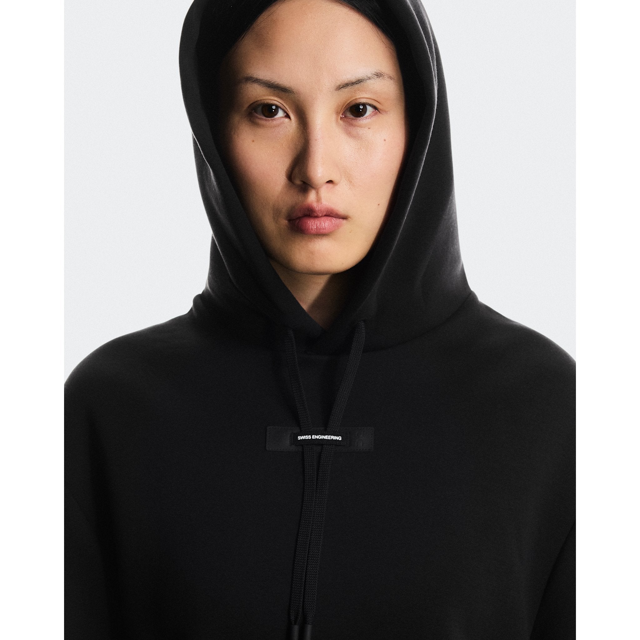 On Focus Tech Hoodie Black