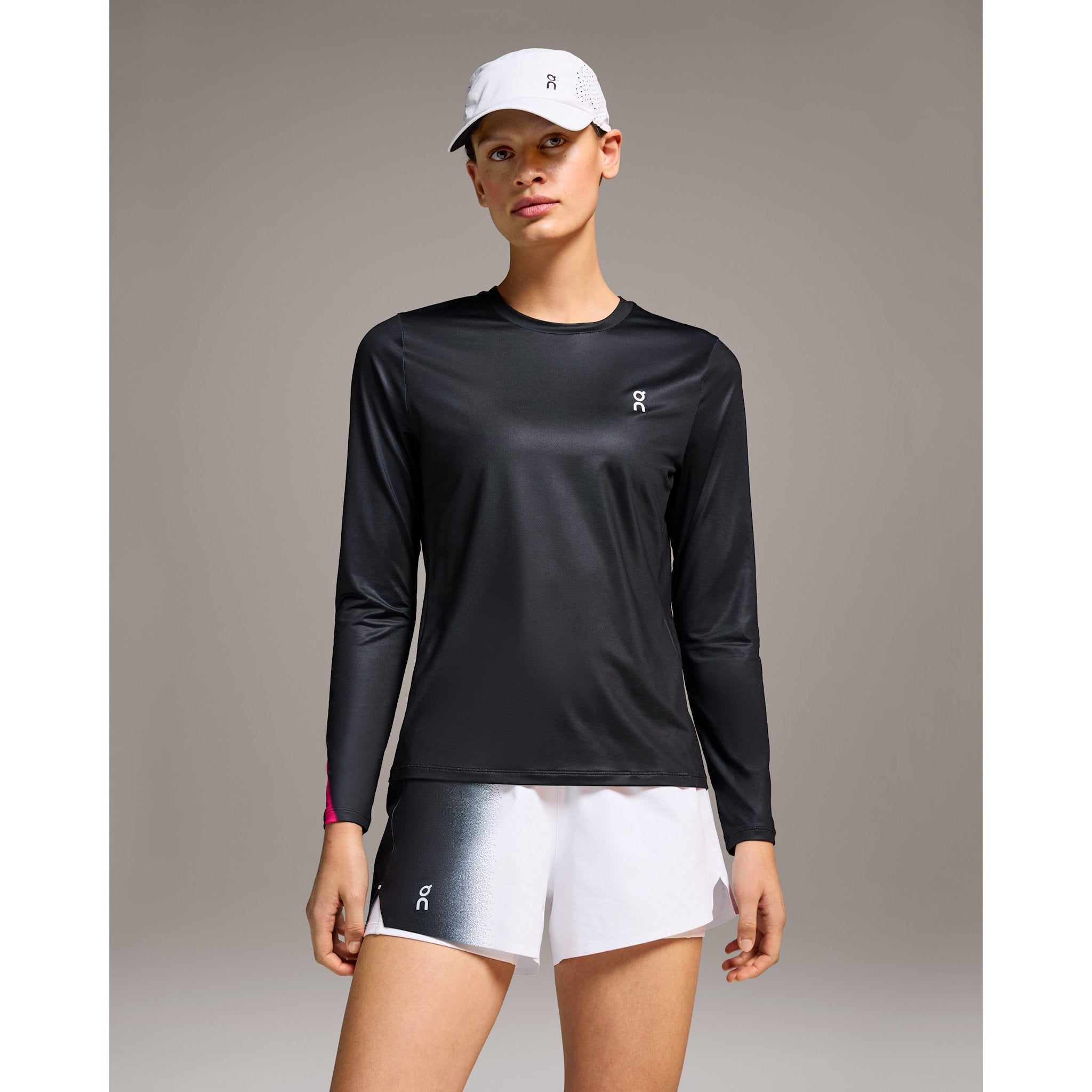 On Court Long-T Black