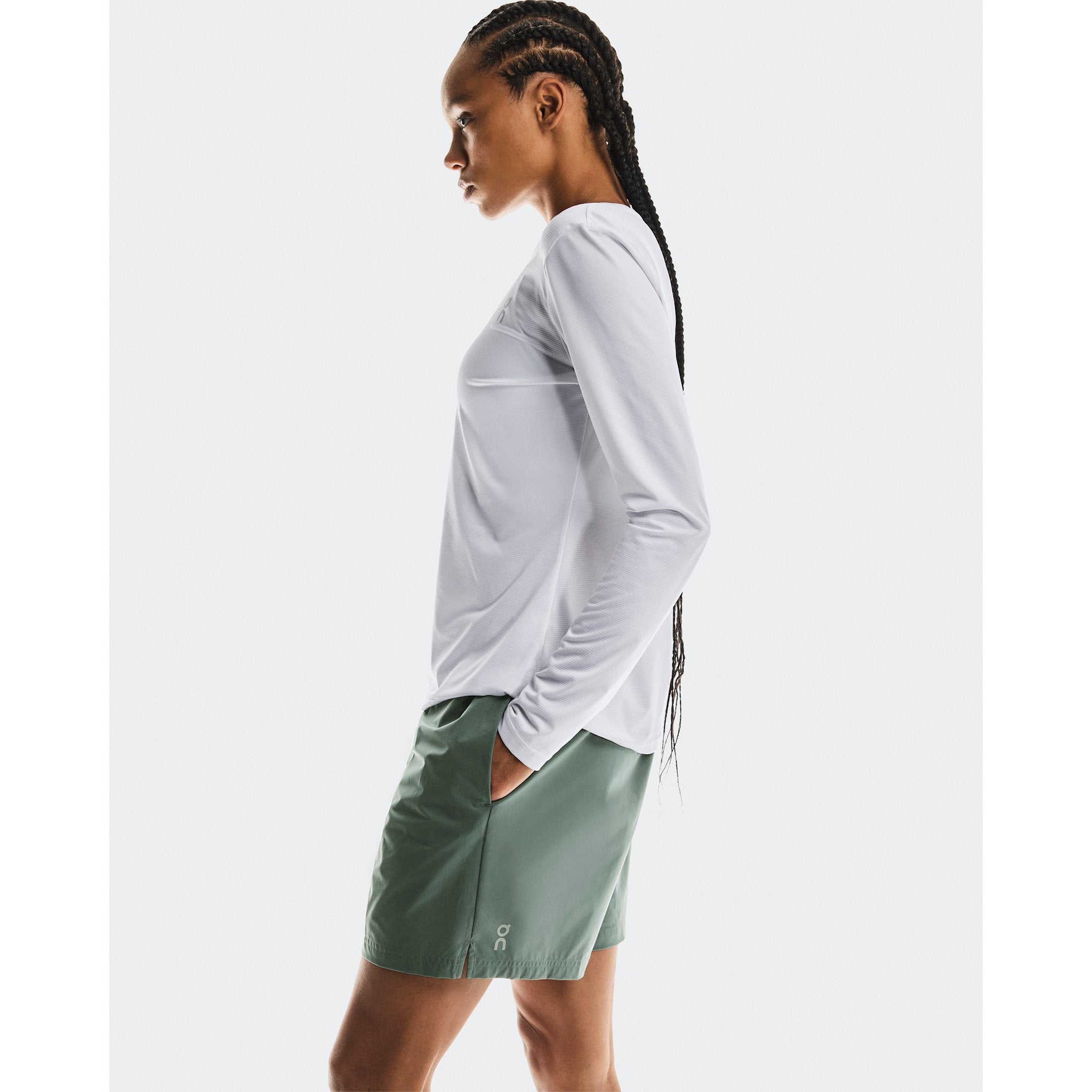 On 5" Core Shorts Olive