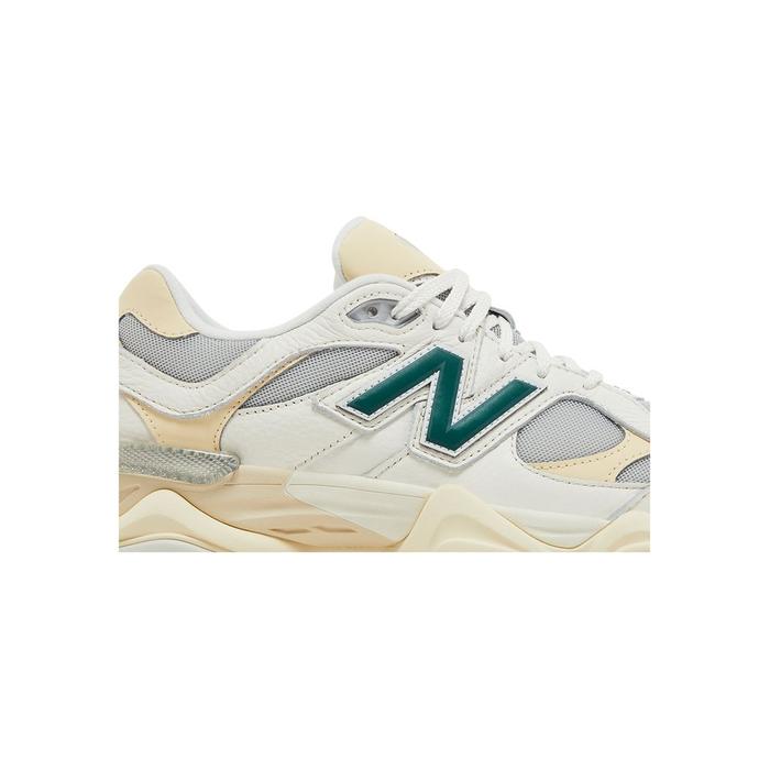 New Balance 9060 'Sea Salt Marsh Green'