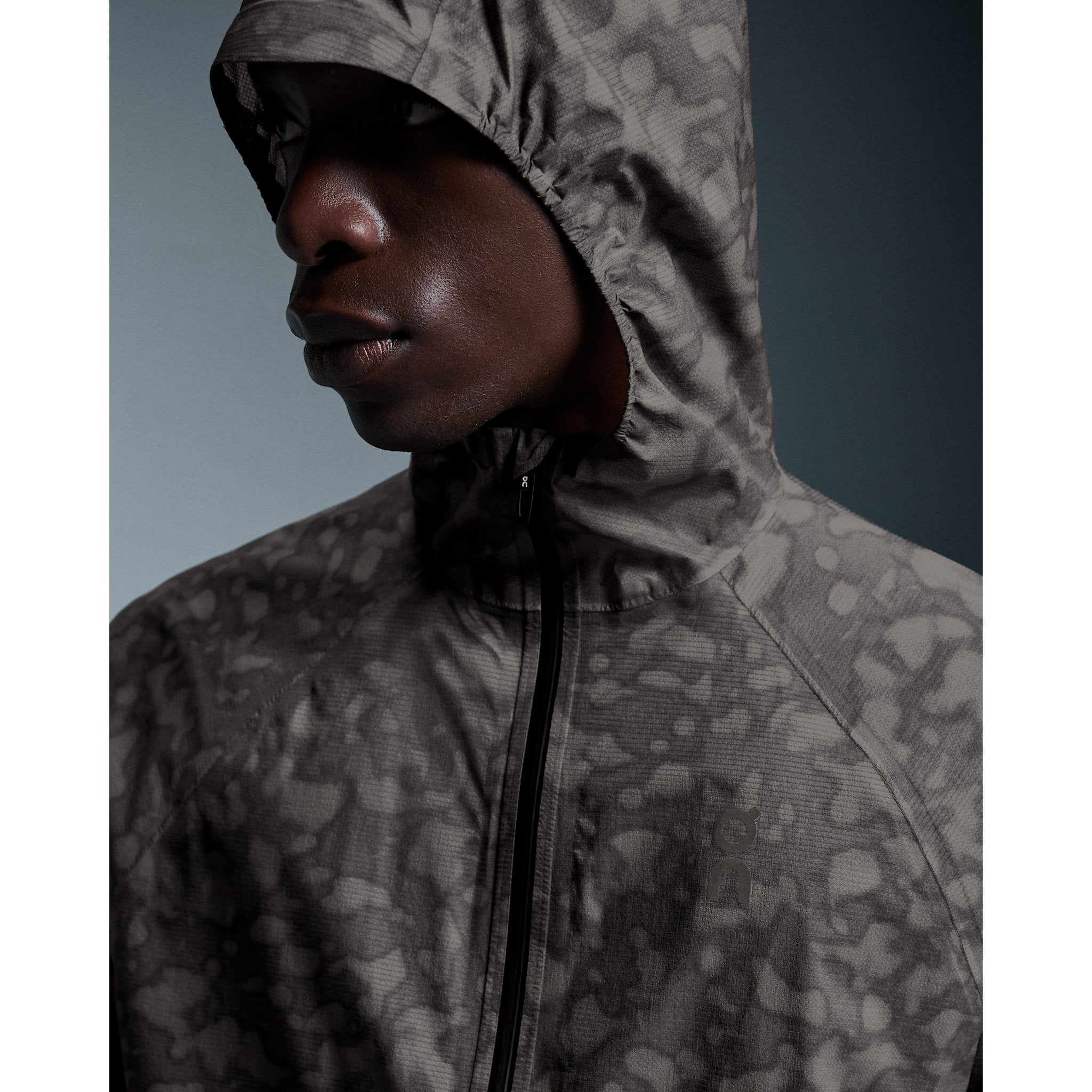 On Ultra Jacket Eclipse