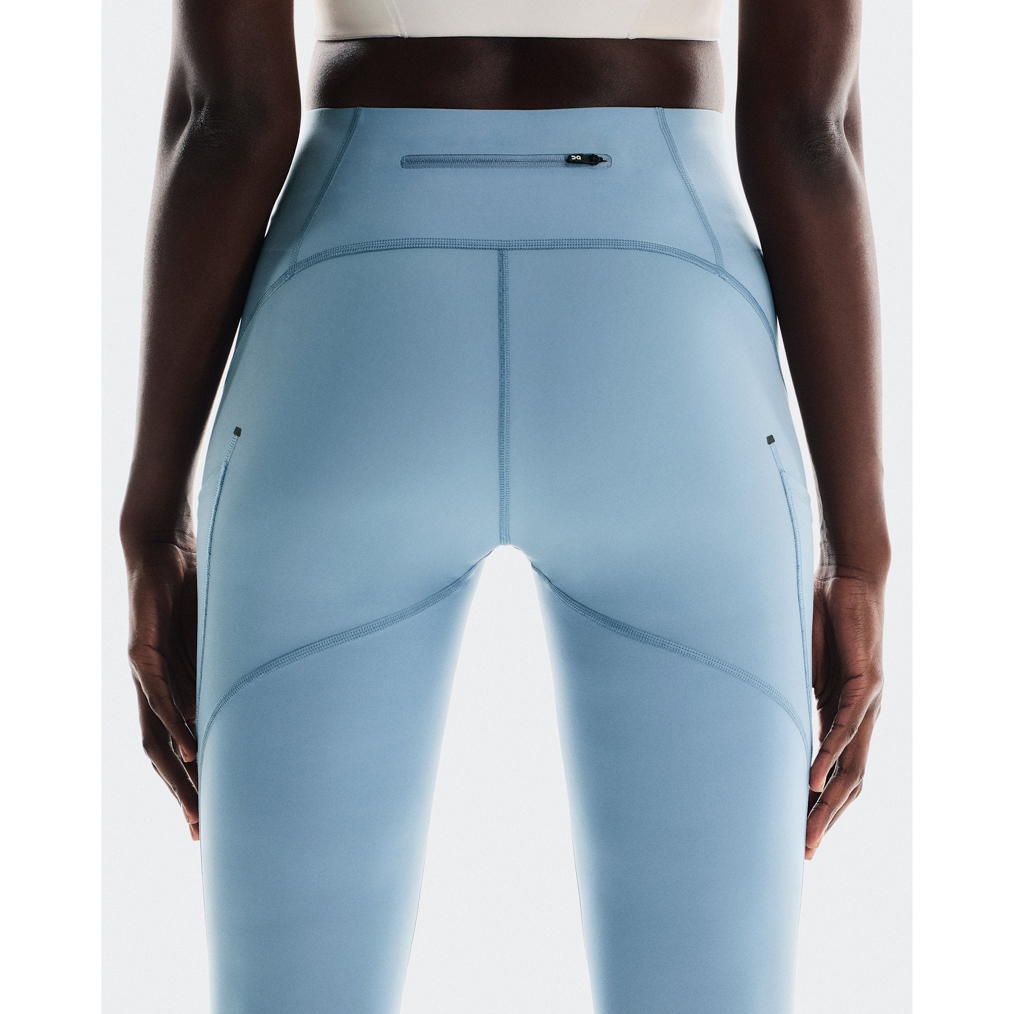 On Trek Tight Chambray