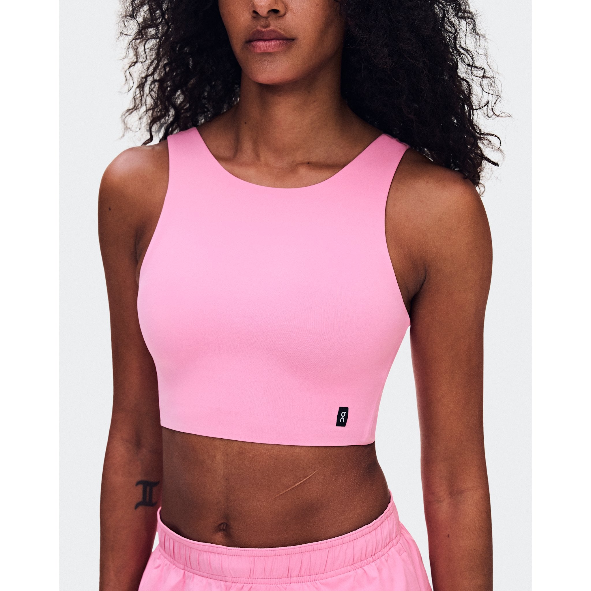 On Core 2-in-1 Crop Bubblegum