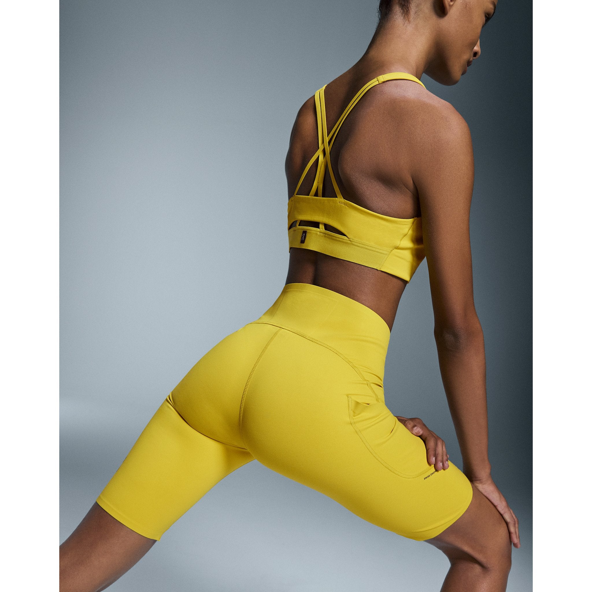 On Movement Tights Short Gecko