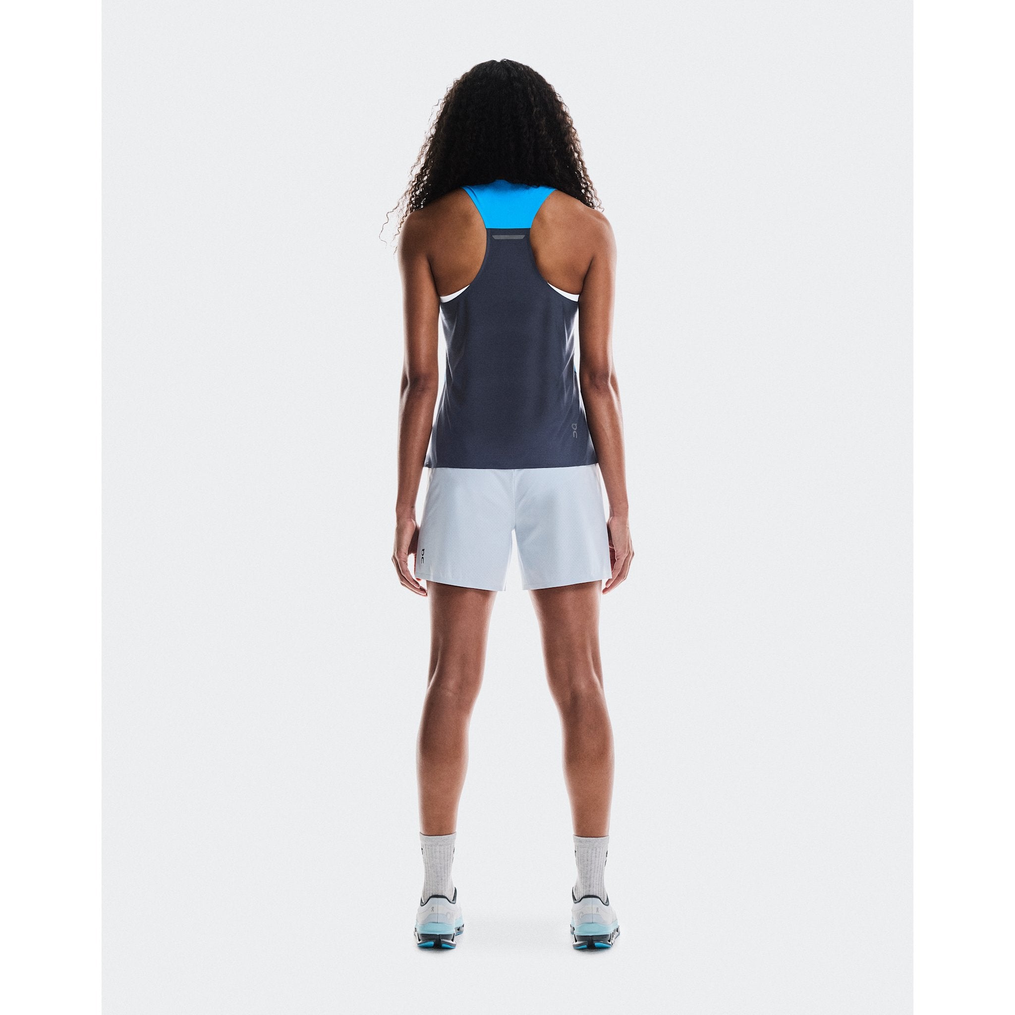 On Performance Tank Malibu | Midnight
