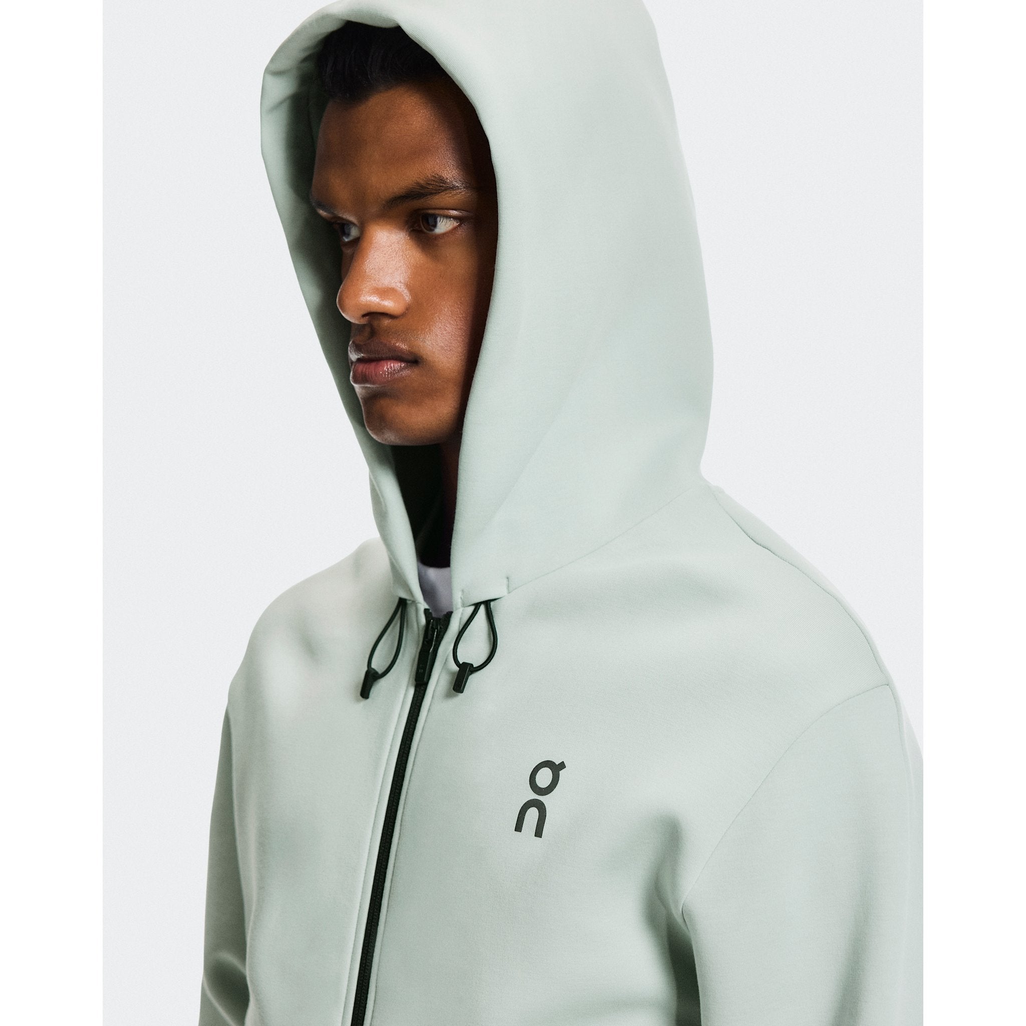 On Focus Tech Zip Hoodie Mineral