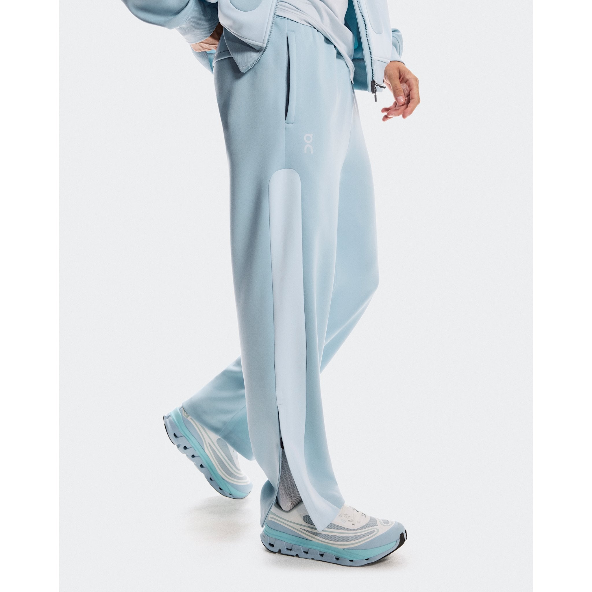 On Track Pants IKON Cascade | Chambray