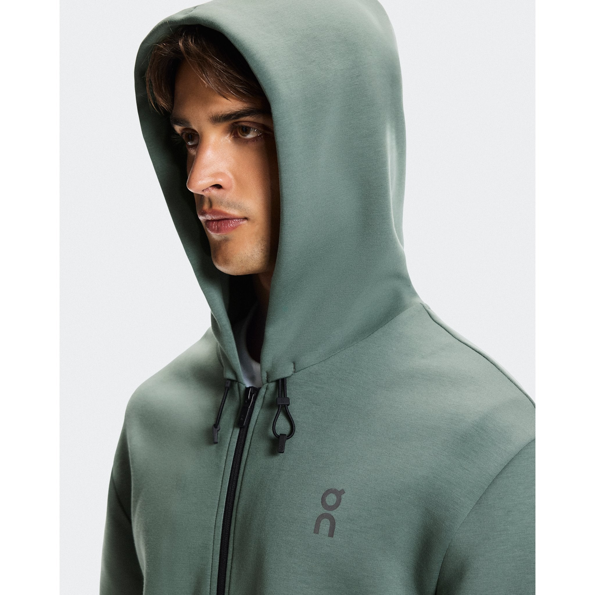 On Focus Tech Zip Hoodie Olive