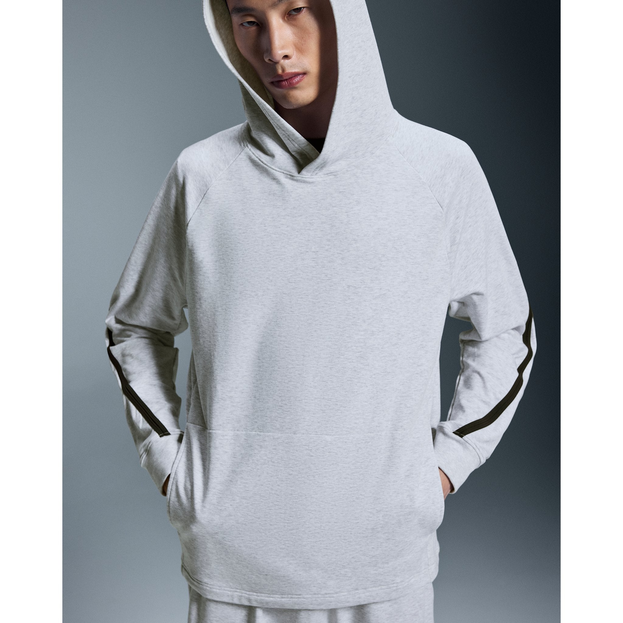 On Studio Hoodie Crater