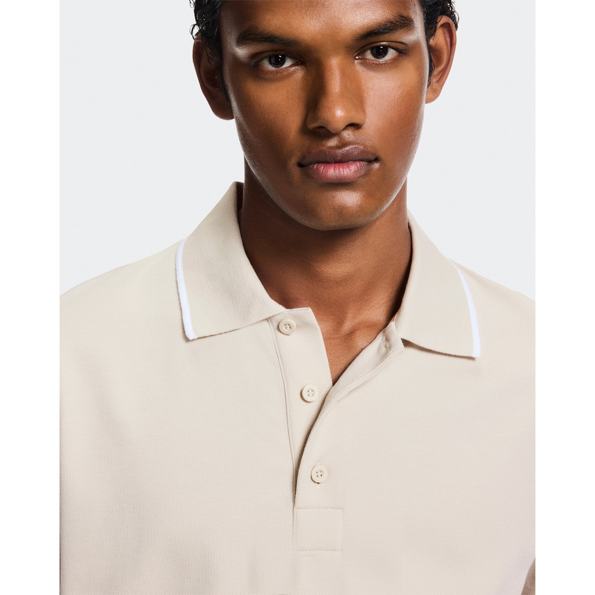 On Courtside Polo Sand | White
