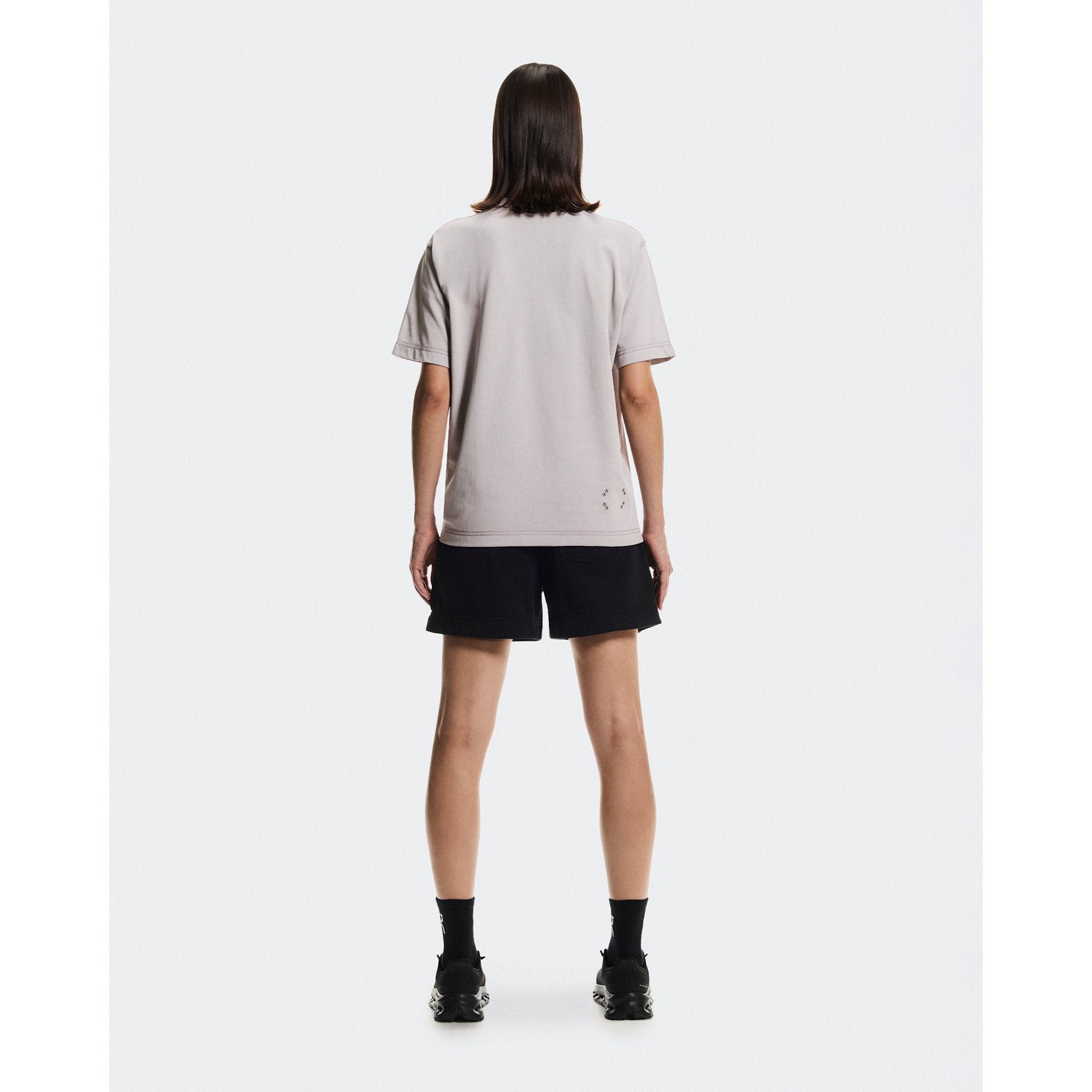 On Club Collective-T Ore
