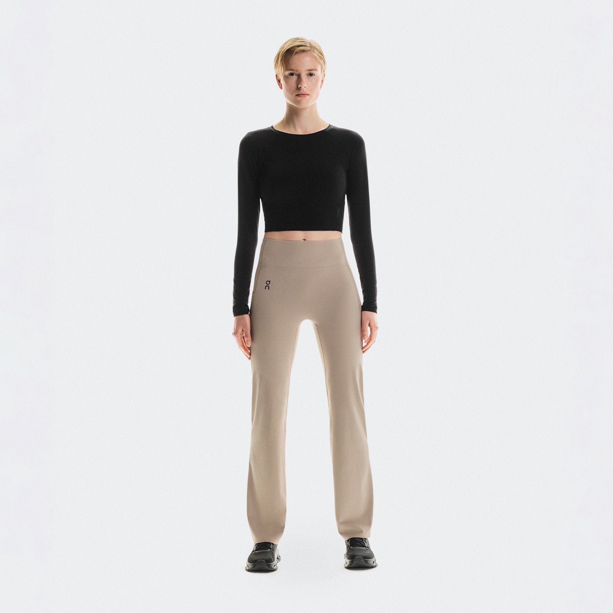 On Studio Flared Leggings 30" Black
