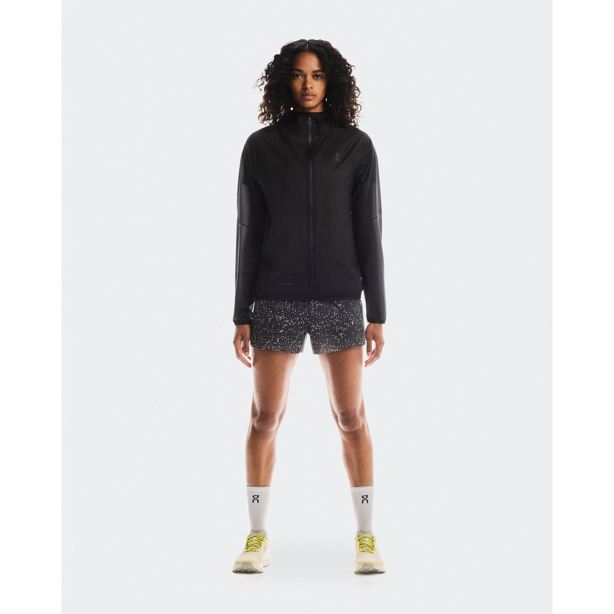 On Ultra Jacket Black