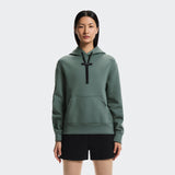 On Focus Tech Hoodie Olive