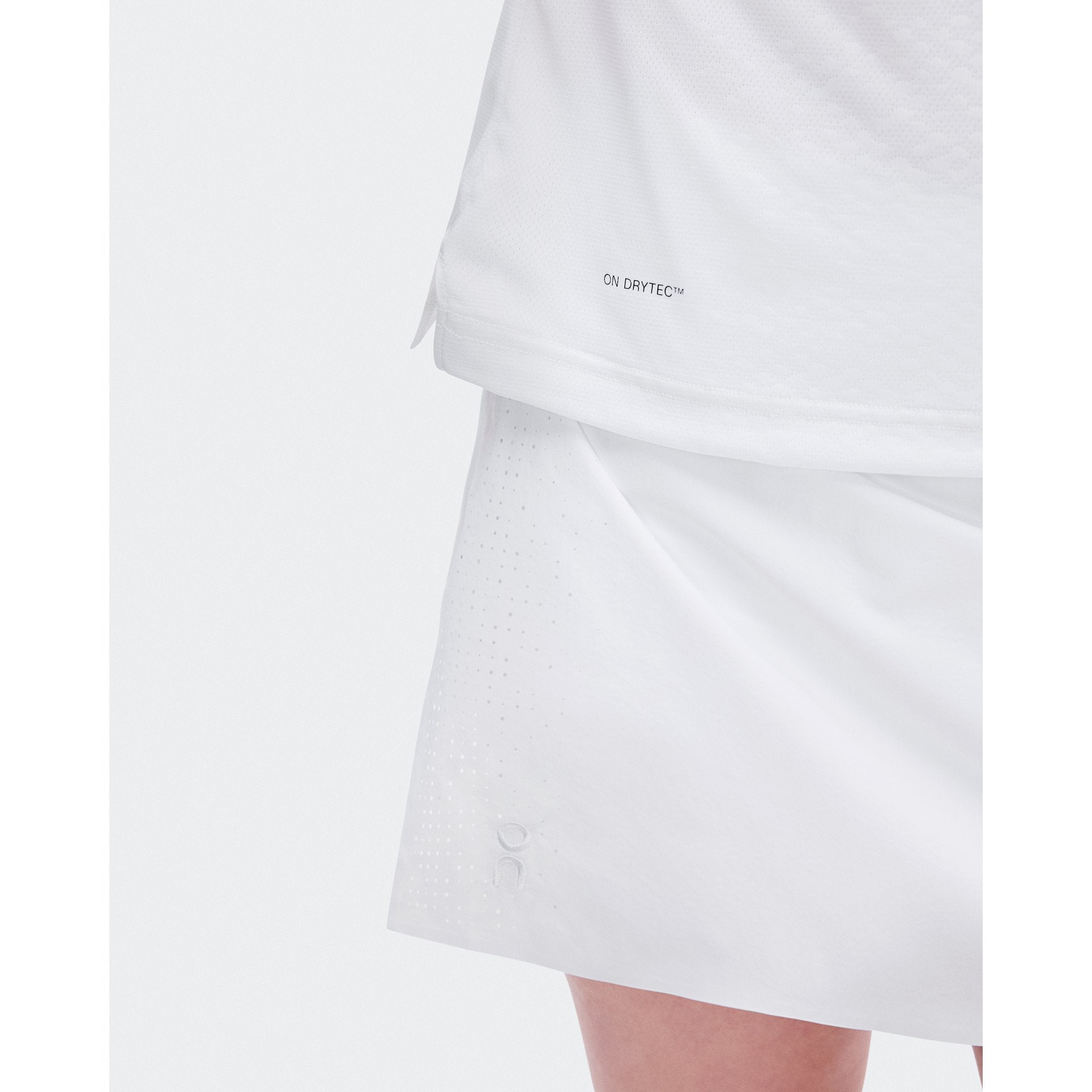 On Court Tank Edit LDN White