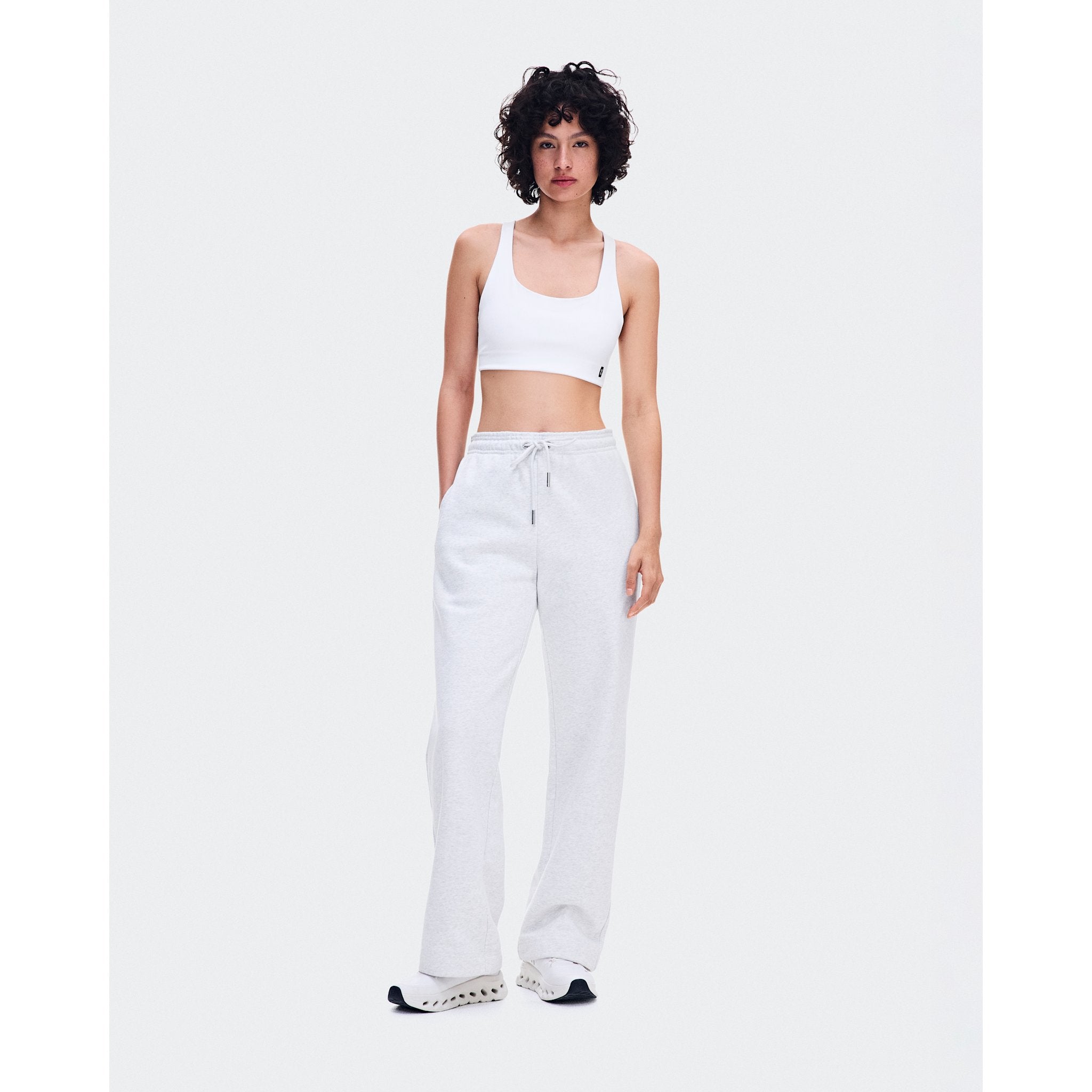 On Studio Bra White