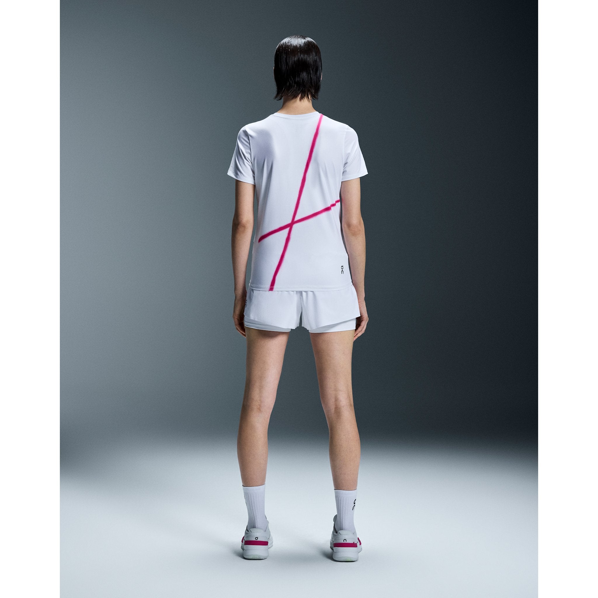 On Court-T White