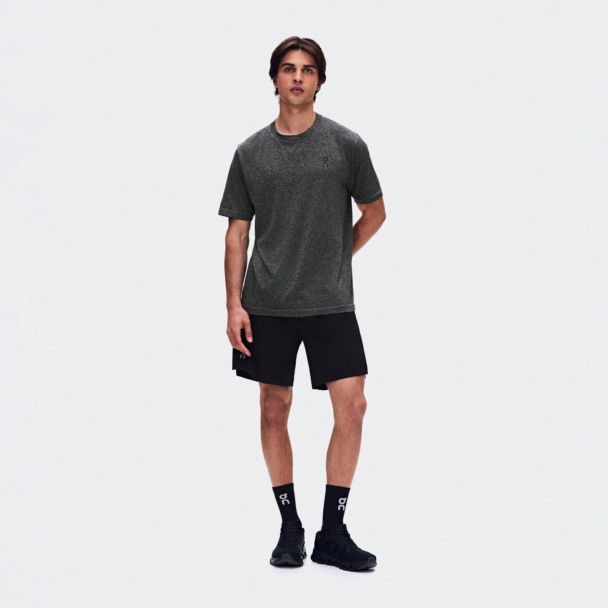 On Train Shorts 7" Black