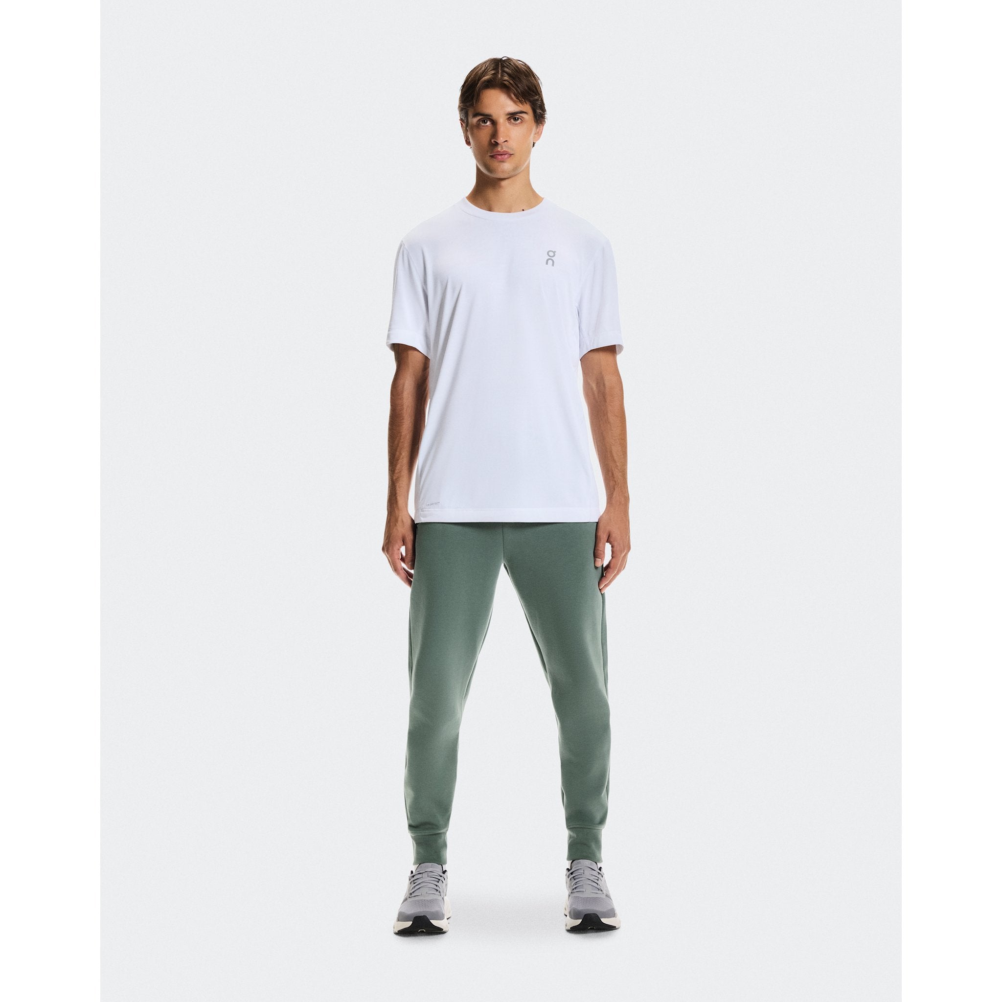 On Focus Tech Sweatpants Olive