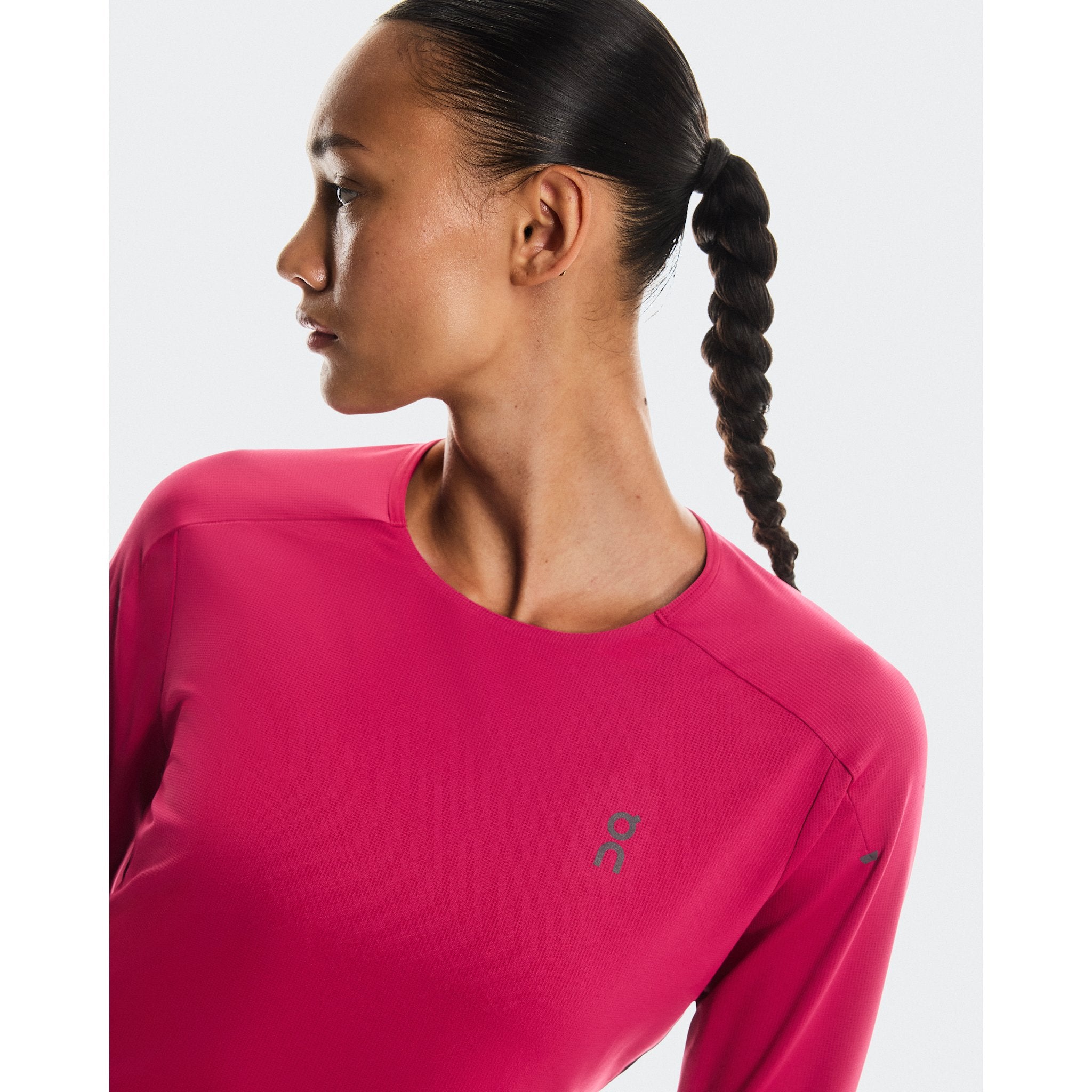 On Performance Long-T Grenadine | Black