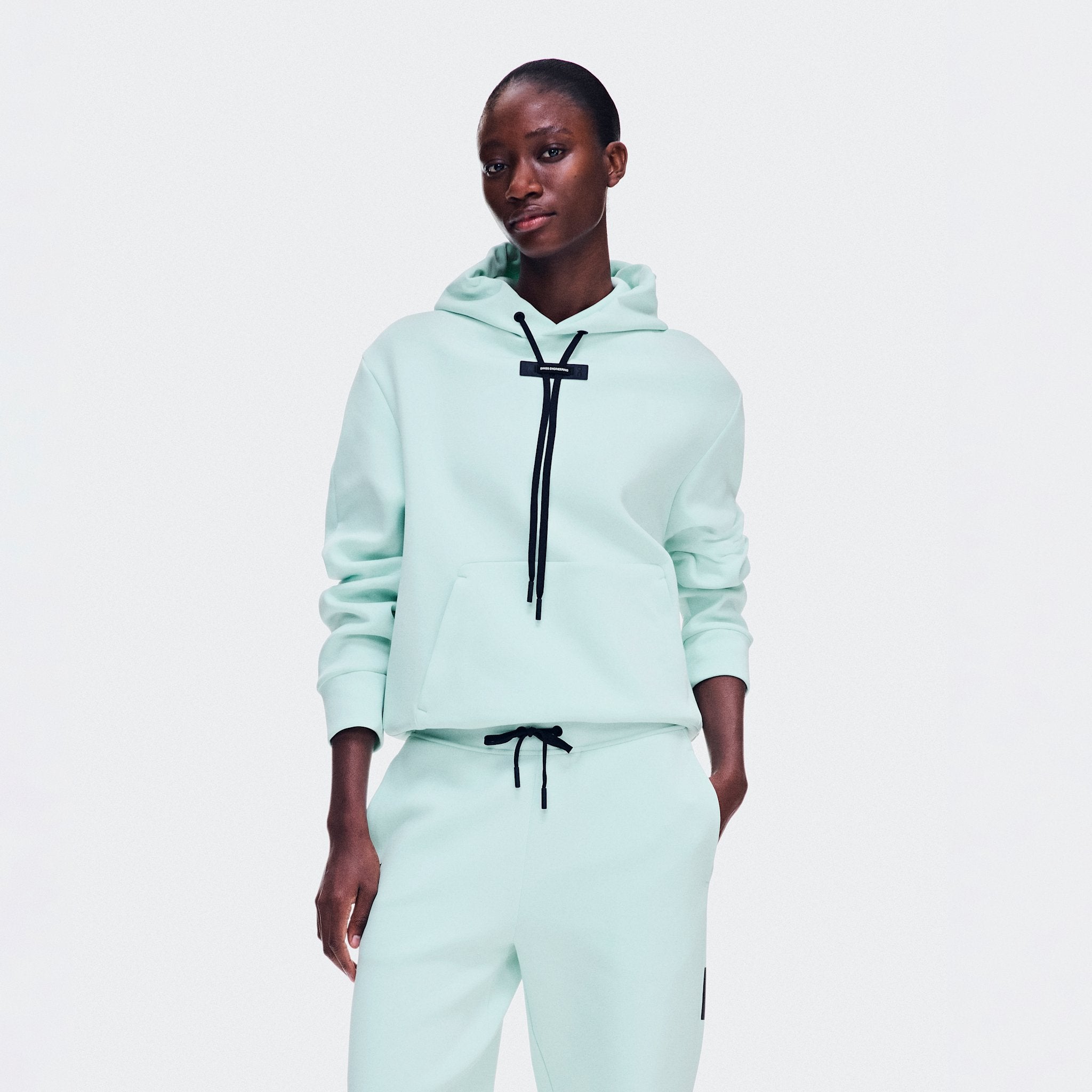 On Focus Tech Hoodie Flurry
