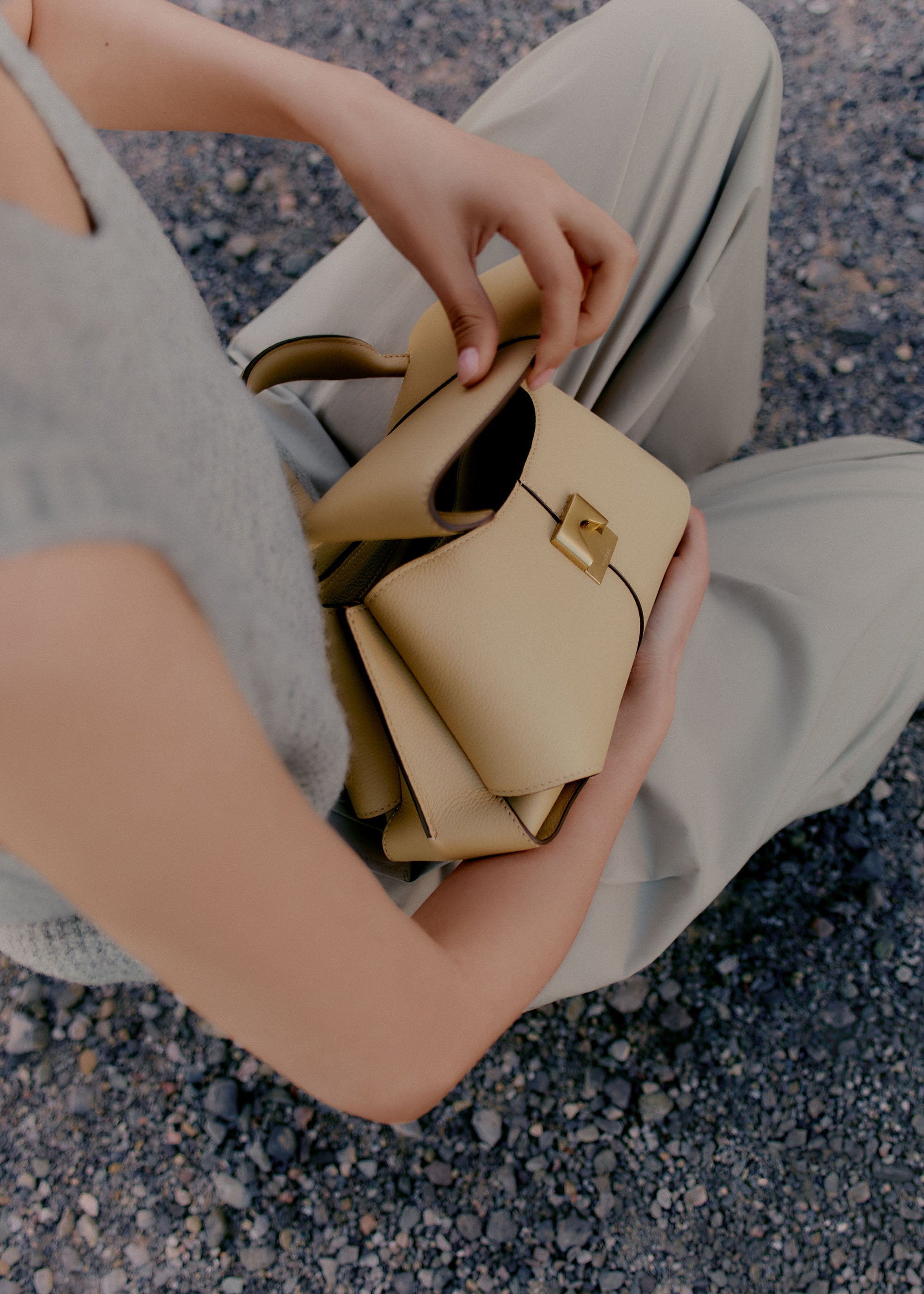 Polene Mokki Mini Textured Sand