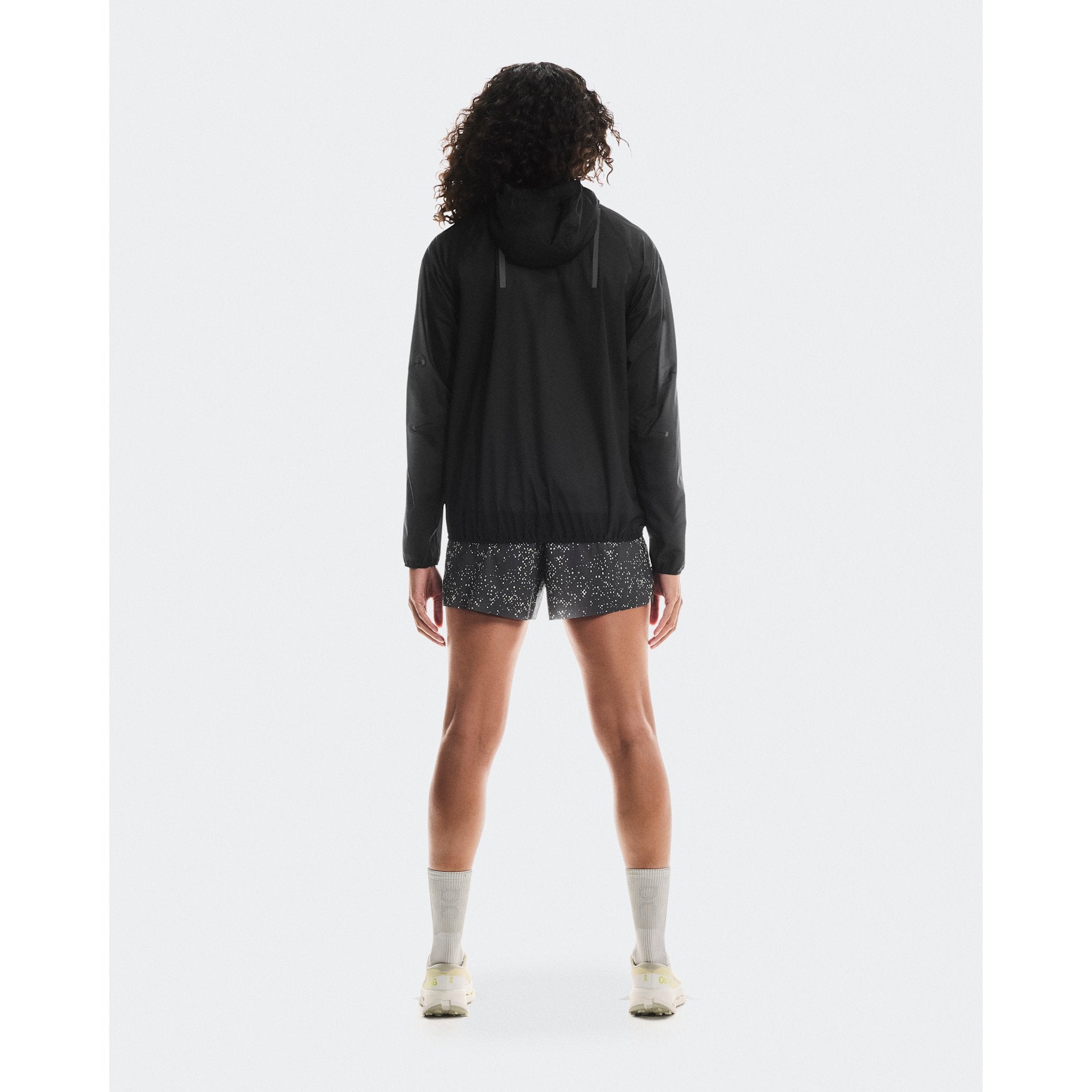On Ultra Jacket Black